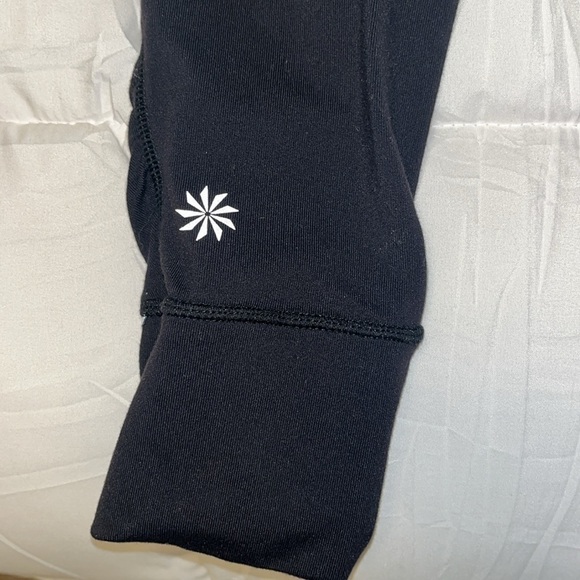 Athleta women’s Relay Reflective leggings Size small - Picture 3 of 9